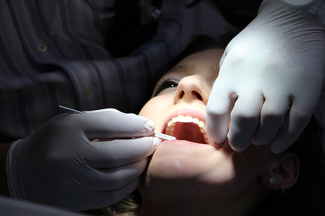 איך בוחרים מרפאת שיניים